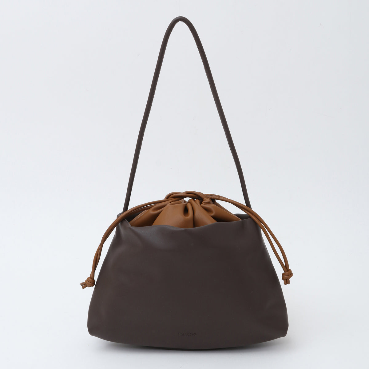 STEP DRAWSTRING SHOULDER BAG | ESLOW ONLINE STORE