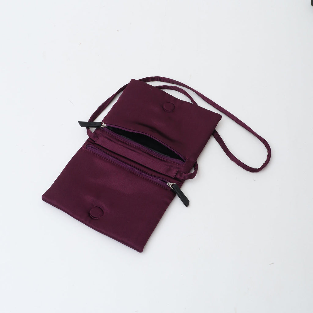 SATIN POCHETTE BAG | ESLOW ONLINE STORE